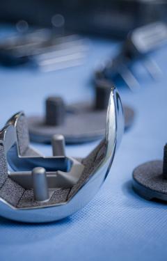 Orthopaedic surgical instruments